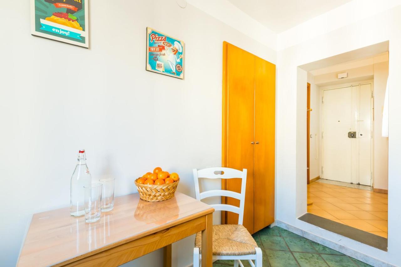 Terrazza San Paolo By Napoliapartments Exterior photo
